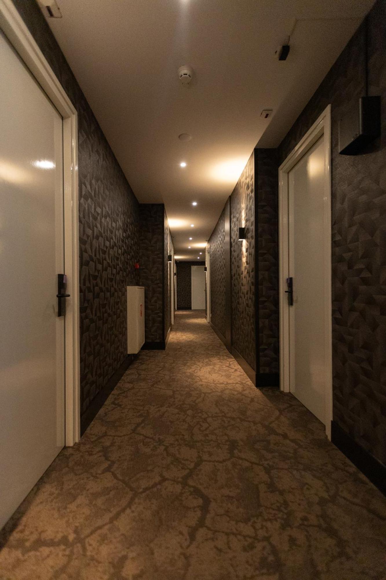הופדורפ Hotel Twenty-Three Amsterdam Airport מראה חיצוני תמונה