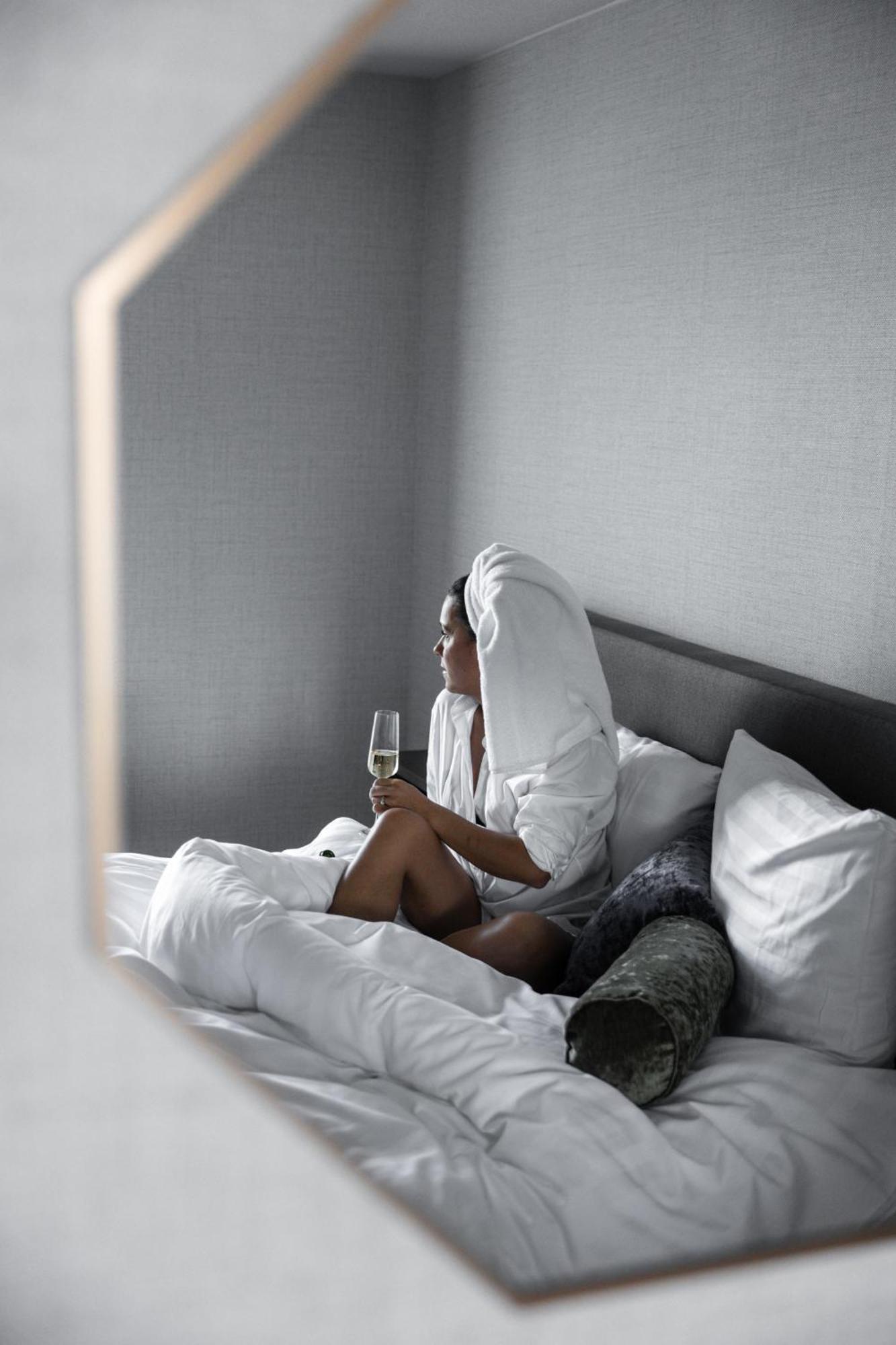 הופדורפ Hotel Twenty-Three Amsterdam Airport מראה חיצוני תמונה