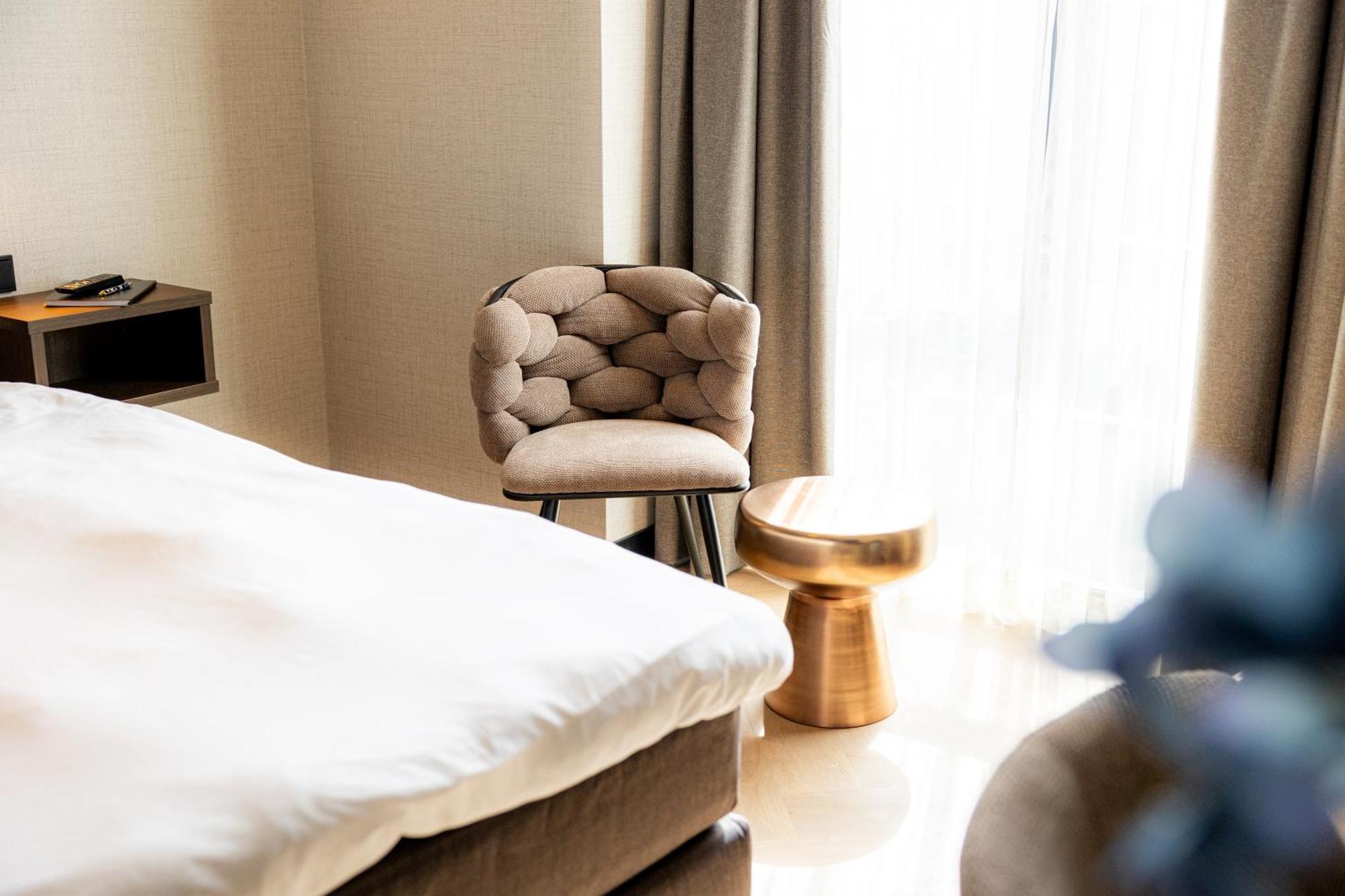 הופדורפ Hotel Twenty-Three Amsterdam Airport מראה חיצוני תמונה